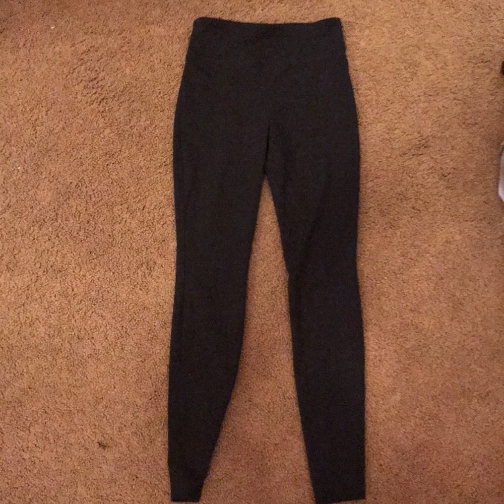 Black leggings